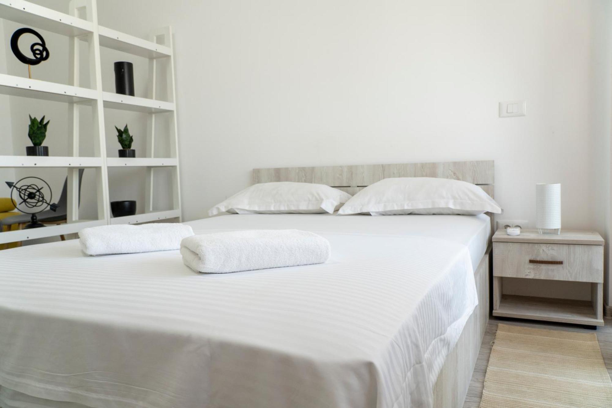 Center Apartment Palas Mall View Iasi Exterior photo